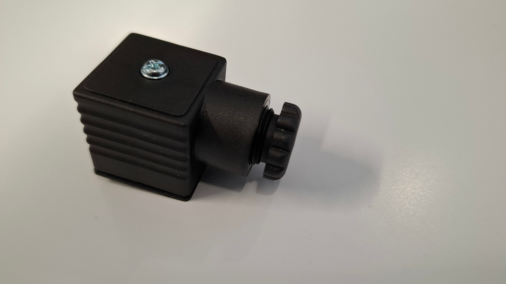 PDW-Winkelstecker